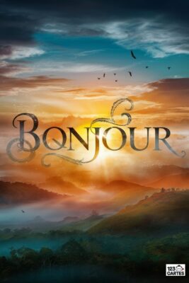 Coucher de soleil sur montagnes avec ciel bleu et nuages orangés. Le mot «Bonjour» en lettres argentées orne le paysage. Oiseaux en vol.