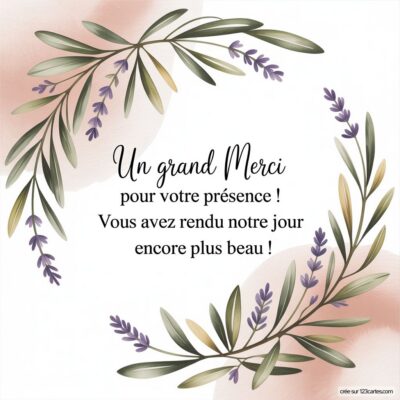 Carte de remerciement de mariage avec des feuilles et des fleurs, texte exprimant gratitude pour la présence des invités.