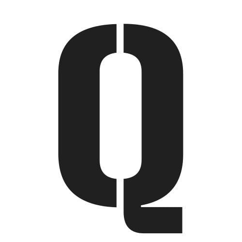 Pochoir lettre Q en majuscule.