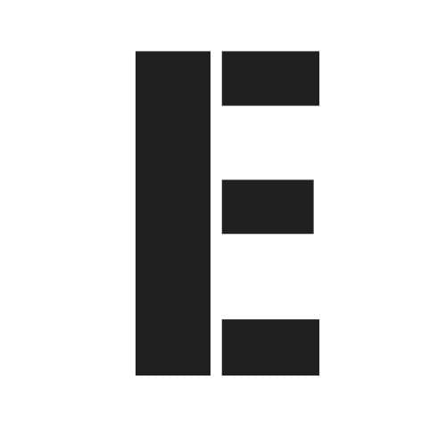 Pochoir lettre E en majuscule.